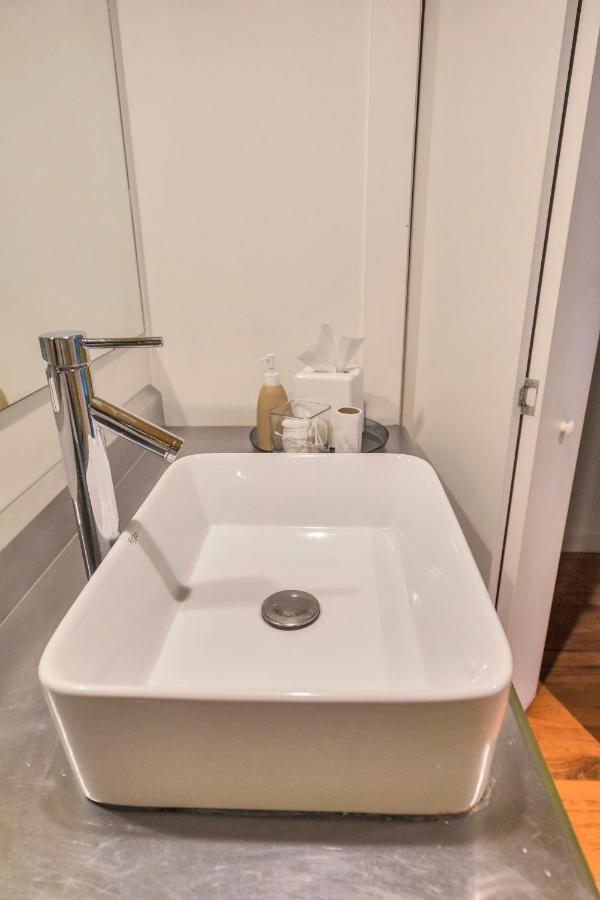 Cajun Stays - Buchanan Lofts - #8 - Downtown ลาฟาแย็ตต์ ภายนอก รูปภาพ