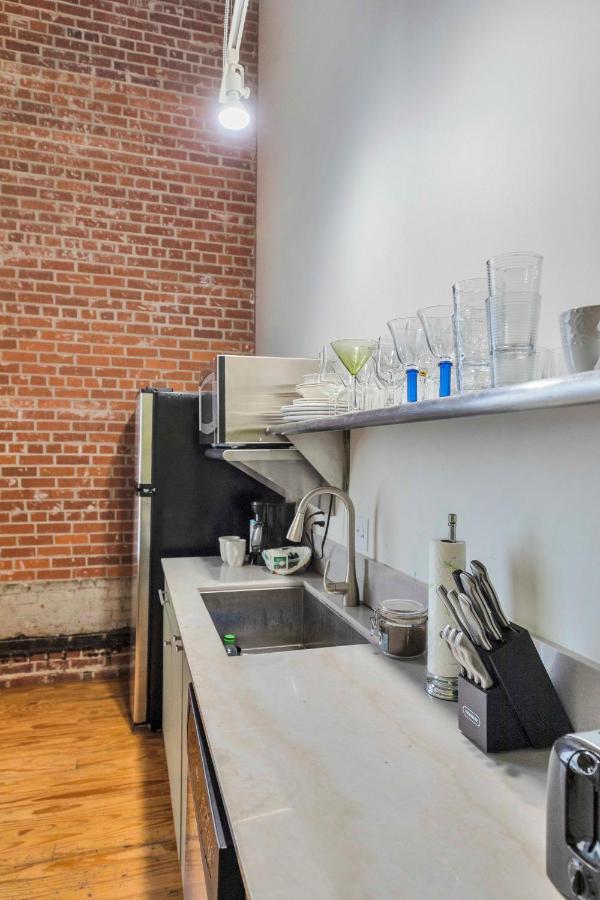 Cajun Stays - Buchanan Lofts - #8 - Downtown ลาฟาแย็ตต์ ภายนอก รูปภาพ