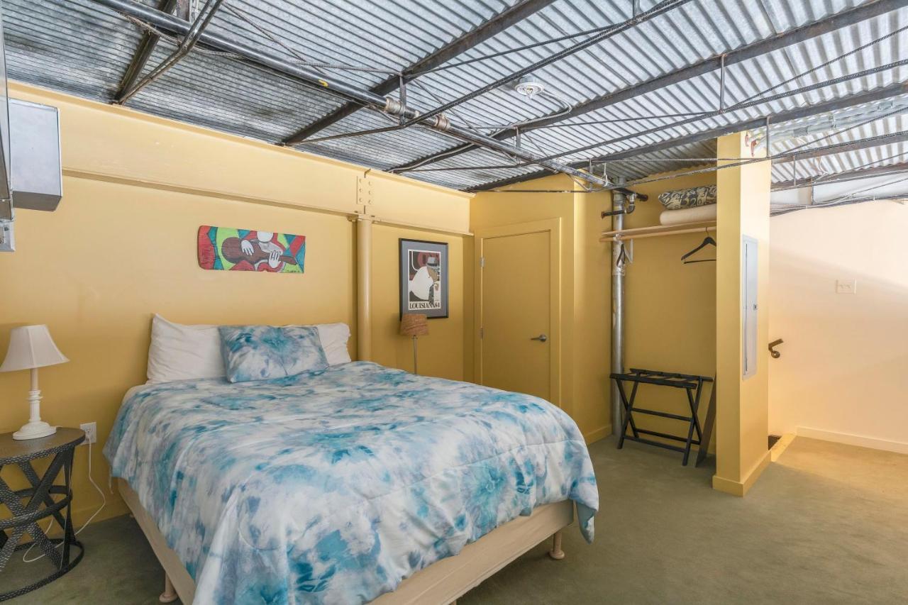 Cajun Stays - Buchanan Lofts - #8 - Downtown ลาฟาแย็ตต์ ภายนอก รูปภาพ