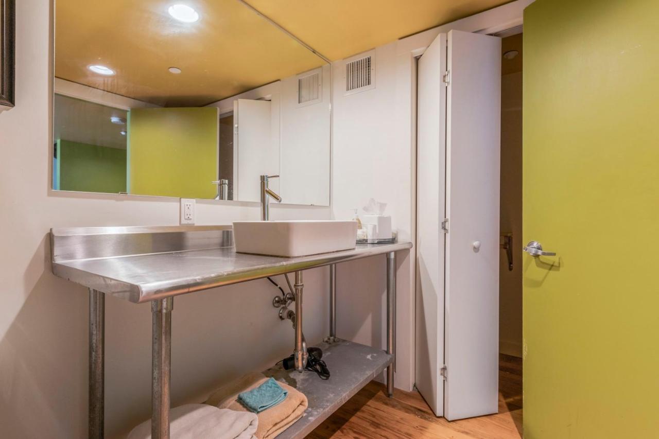 Cajun Stays - Buchanan Lofts - #8 - Downtown ลาฟาแย็ตต์ ภายนอก รูปภาพ